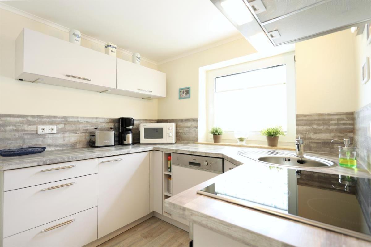 Appartement & Ferienwohnungen Thiess Росток Экстерьер фото